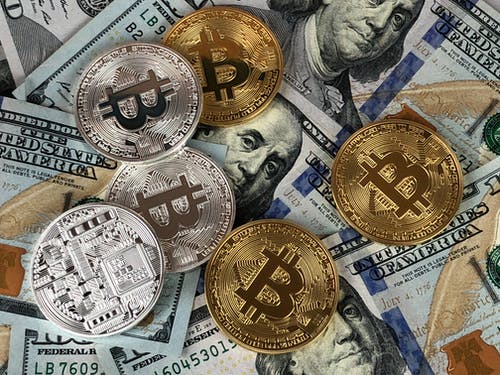 bitcoin value piața monedelor)