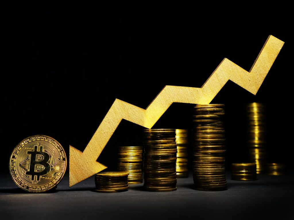 Bitcoin a scăzut $10,000 în doar câteva zeci de minute