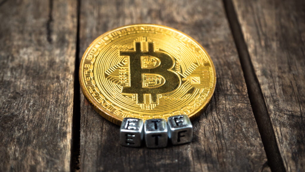 Bitcoin: Grayscale vrea să își transforme fondul într-un ETF