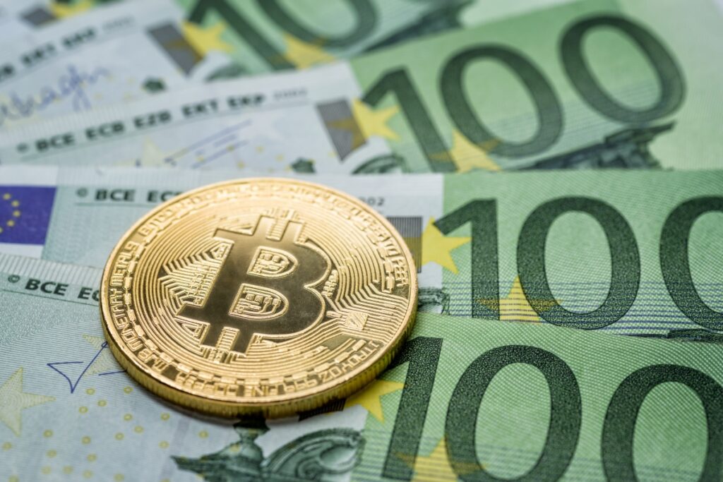 Bitcoin a stabilit maxime și față de Euro. BTCEUR - maxim la €57,500