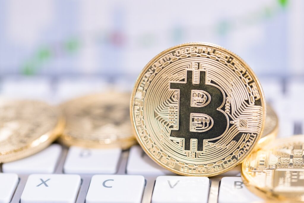 Bitcoin: Consolidarea prețului ar putea lua sfârșit, pe măsură ce Ethereum și Polkadot stabilesc un nou ATH
