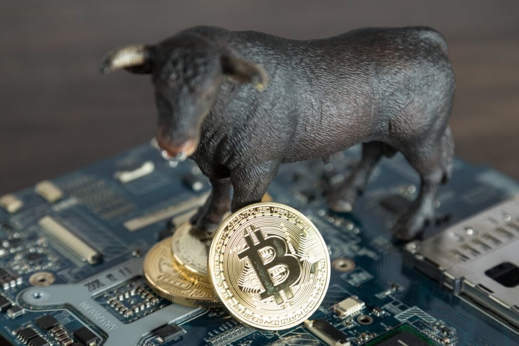 Bitcoin intră în price discovery dacă taurii depășesc rezistența de la $70,000