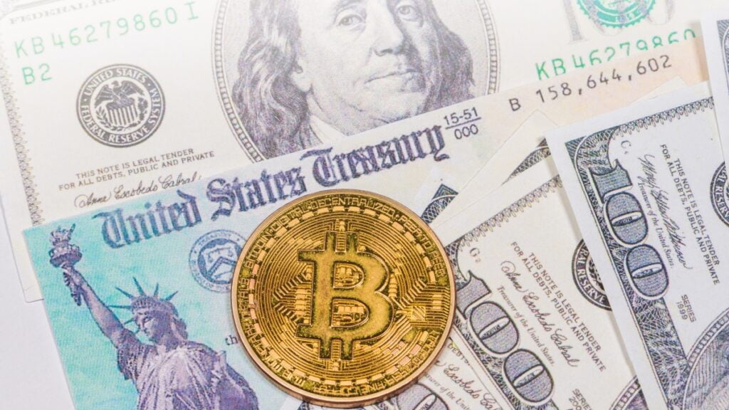 Scăderea Bitcoin ar putea să înceteze odată cu ședința Rezervei Federale. Activitate de cumpărare pe Bitfinex