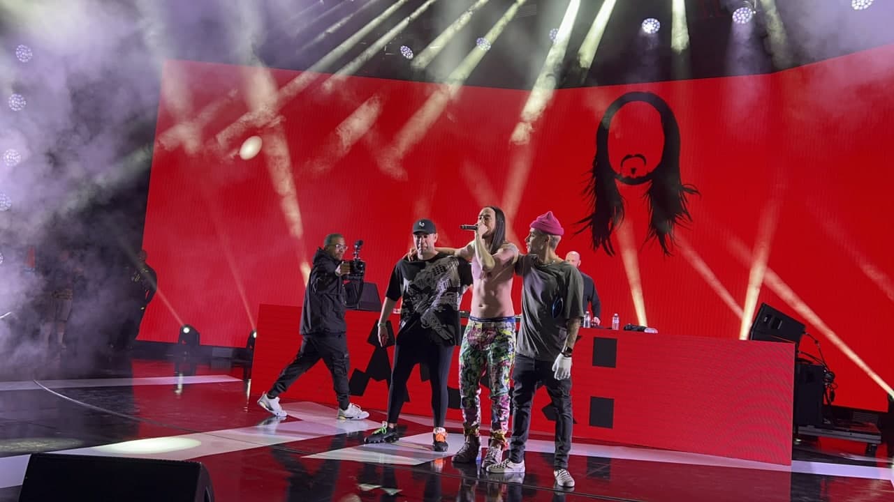 Steve Aoki în timpul concertului live al Gala Music - 11 noiembrie 2022