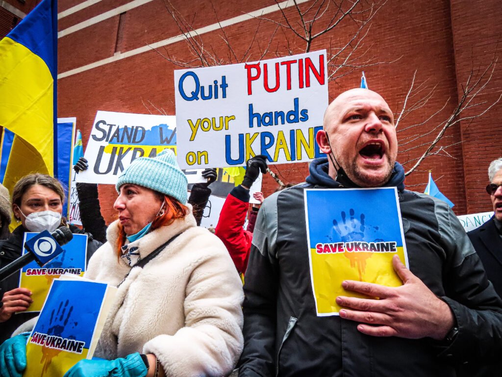Cum cheltuiește Ucraina donațiile primite în criptomonede