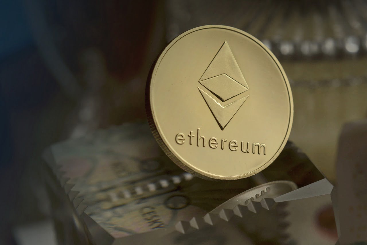 curs de investiții ethereum investind în luna crypto