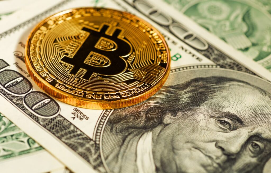 Bitcoin: Peste 59.300 BTC trimiși către exchange-uri în ultimele 24 de ore