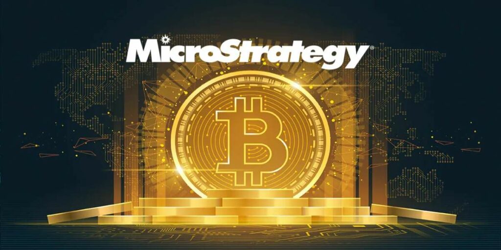 MicroStrategy vinde acțiuni de 500 milioane de dolari pentru a cumpăra Bitcoin