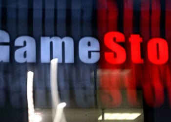 Andrew Tate a investit $6 milioane în GameStop (GME) ȋn ciuda fondurilor speculative