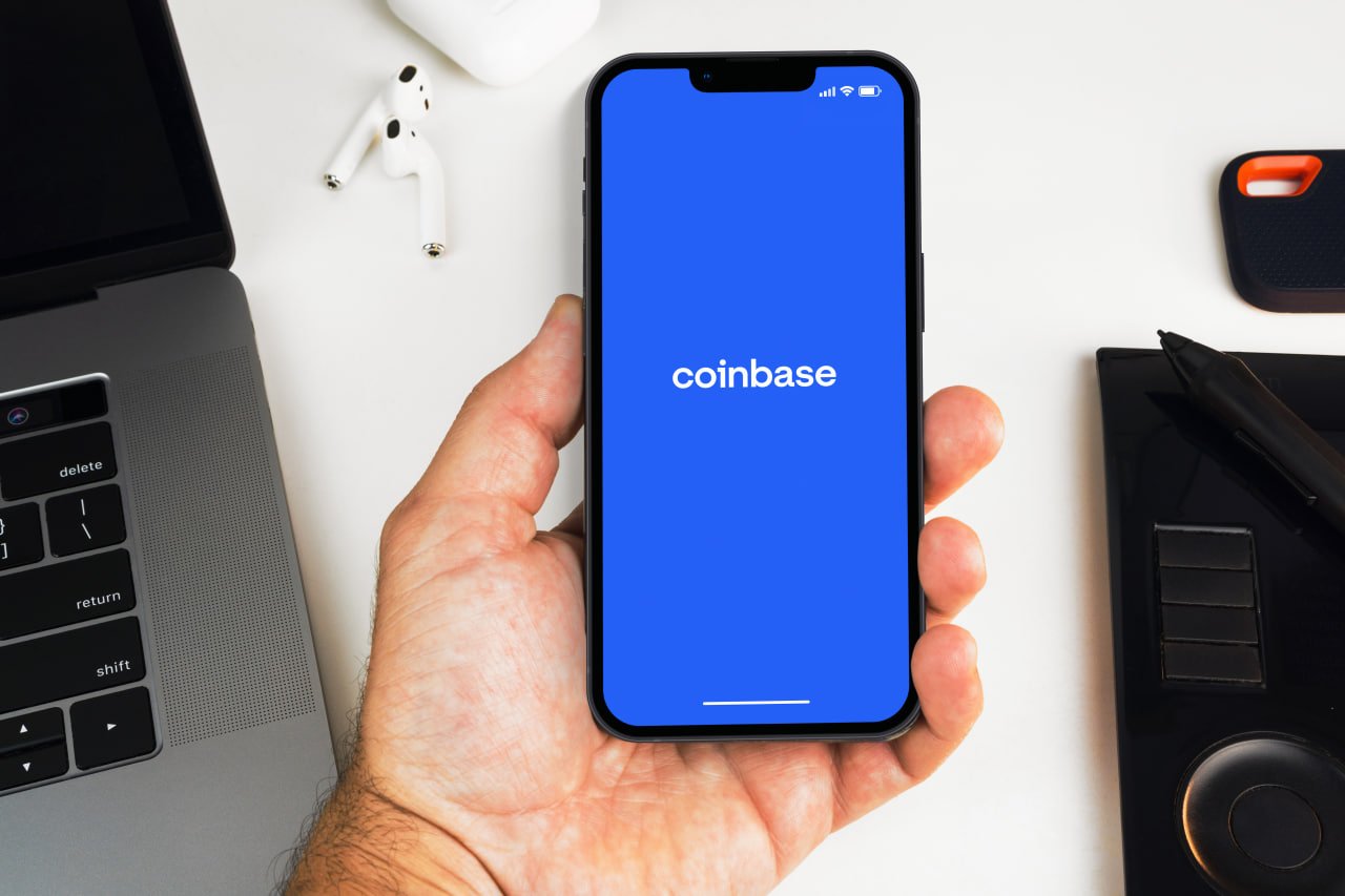 Coinbase va delista stablecoinurile neautorizate în Europa până la sfârșitul anului