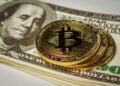 Taxele tranzacțiilor Bitcoin au crescut la $4,2 milioane ieri, cea mai semnificativă zi de după 22 august