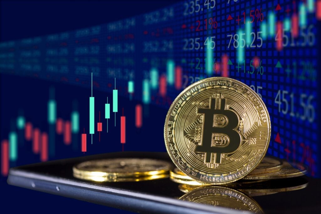 Bitcoin se menține peste .000, în contextul optimismului pieței și al intrărilor de  miliard în ETF-urile BTC săptămâna aceasta